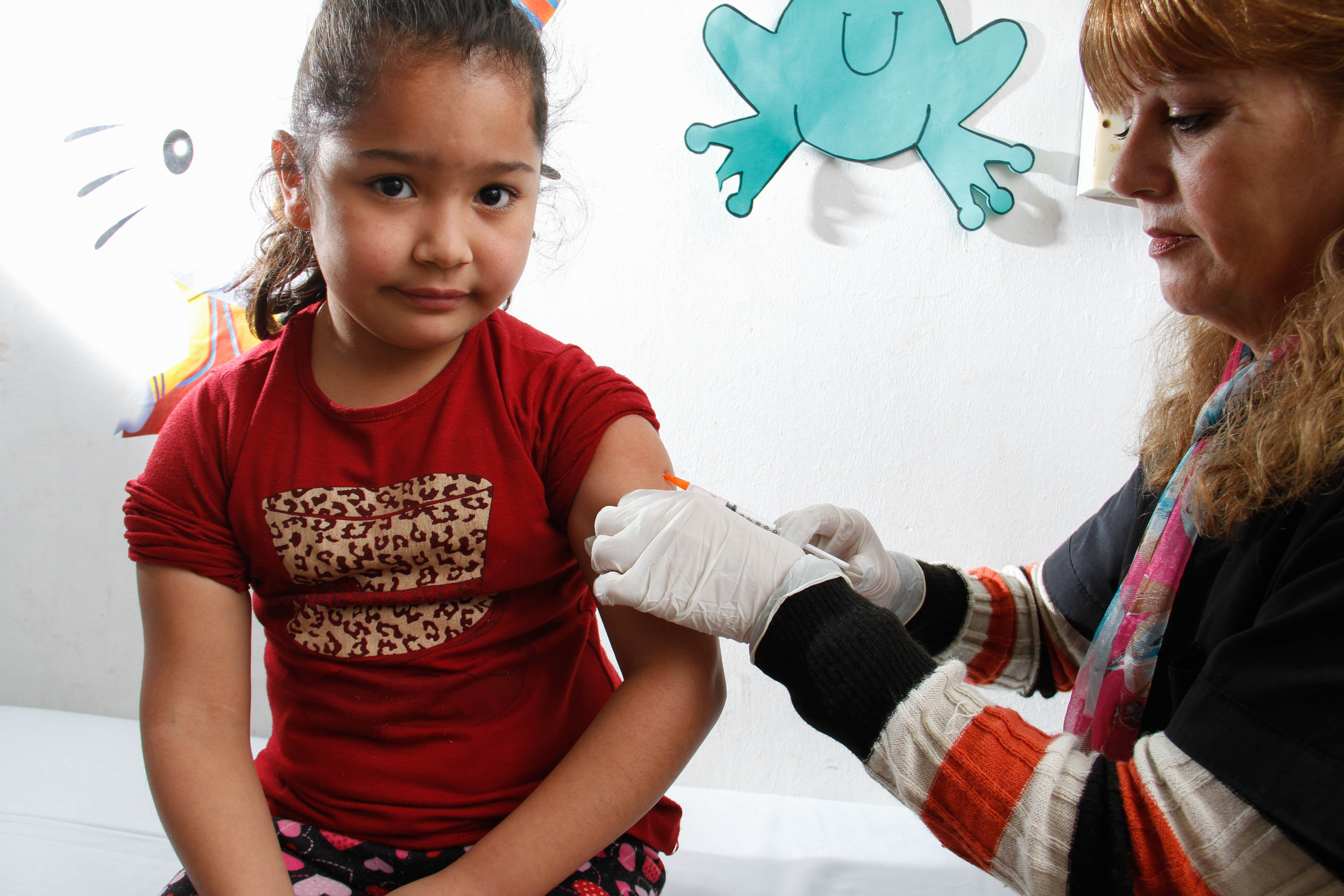 NUEVA CAMPAÑA DE VACUNACIÓN CONTRA SARAMPIÓN Y RUBÉOLA (2)