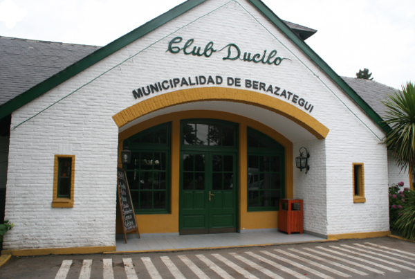 Club Ducilo.jpg